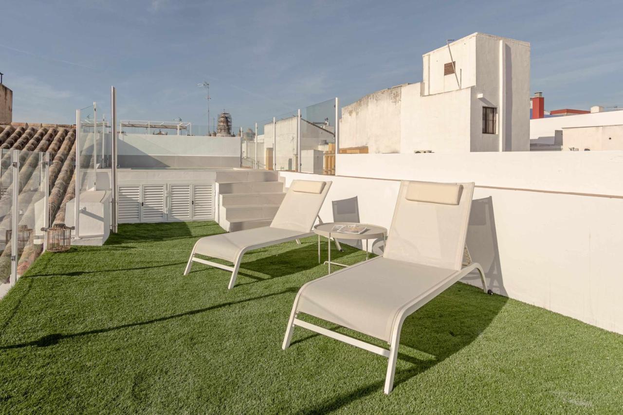 Isg Apartments Cuna Seville Ngoại thất bức ảnh