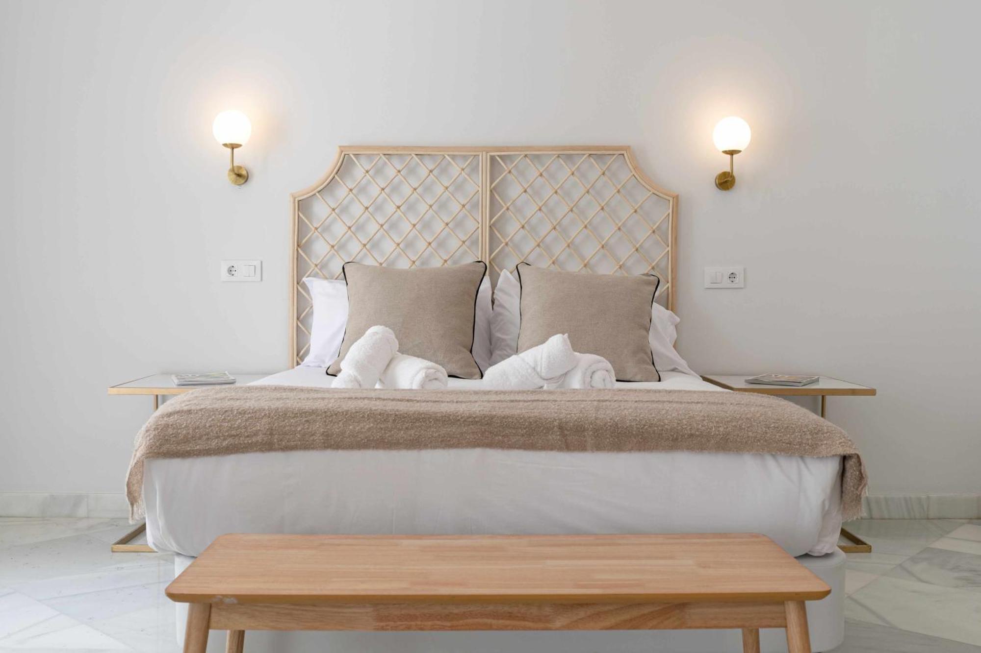 Isg Apartments Cuna Seville Ngoại thất bức ảnh
