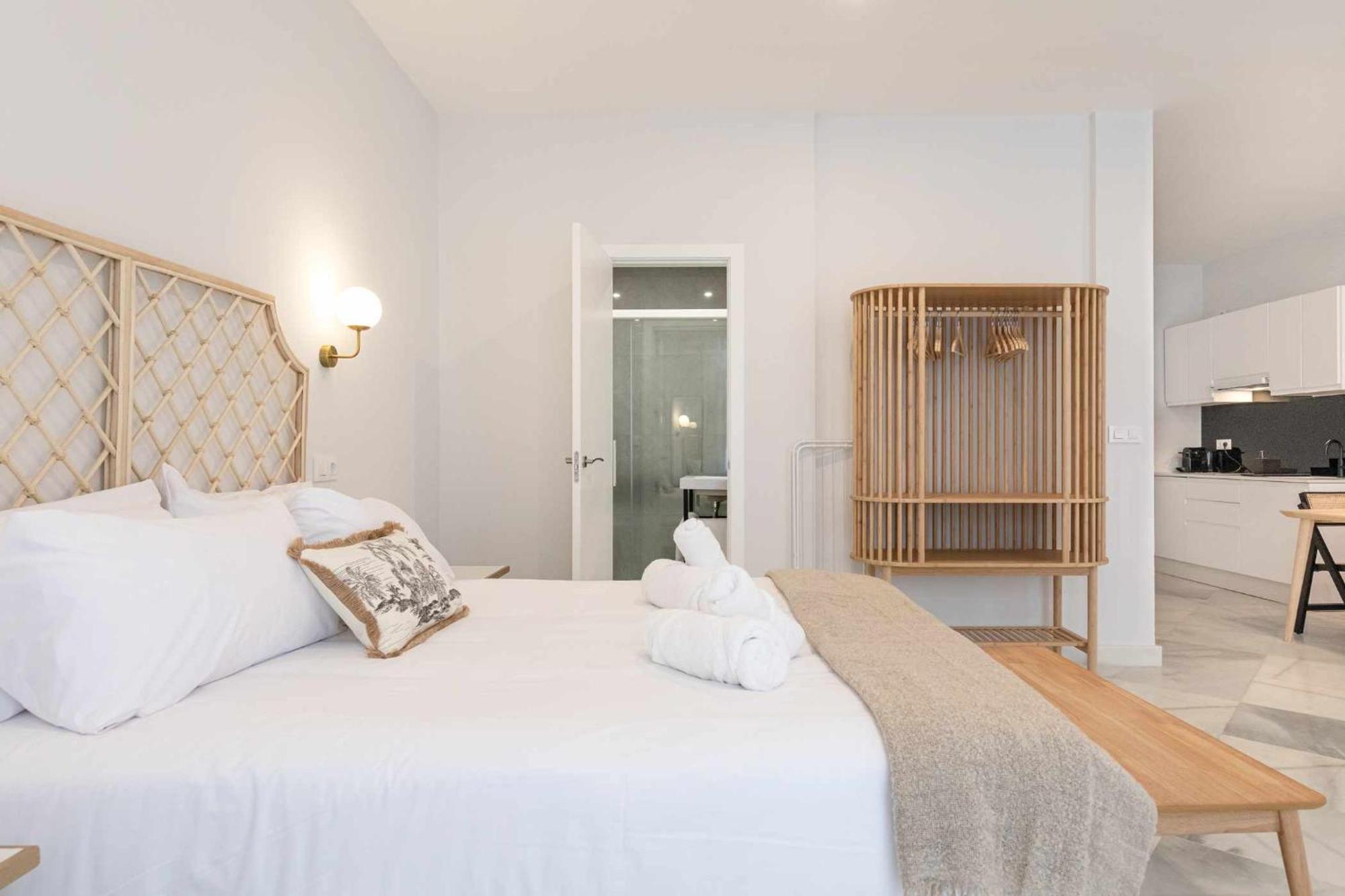 Isg Apartments Cuna Seville Ngoại thất bức ảnh