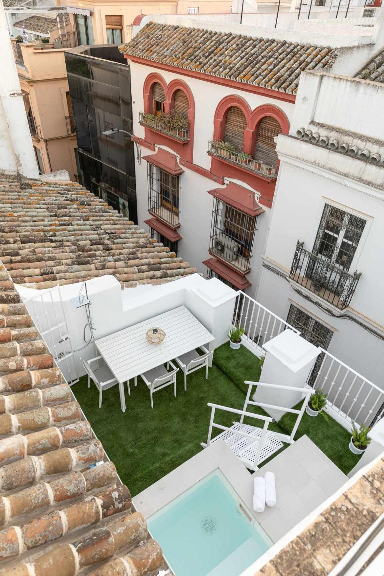 Isg Apartments Cuna Seville Ngoại thất bức ảnh