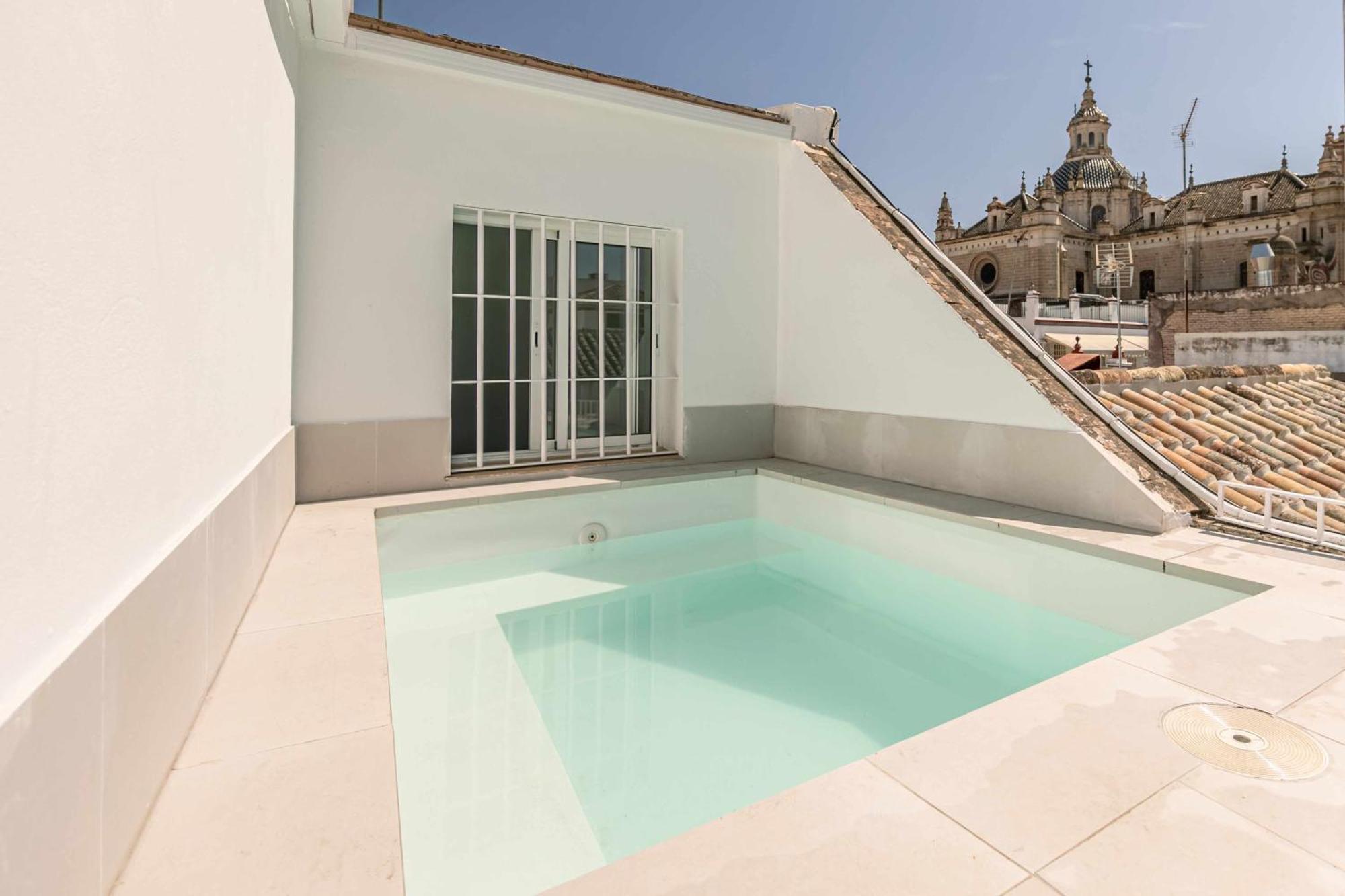 Isg Apartments Cuna Seville Ngoại thất bức ảnh